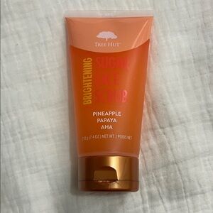 Tree Hut Brightening Sugar Scrub Pinapple Papaya AHA